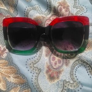 Womens Gucci Oversized Designer Sunglasses
